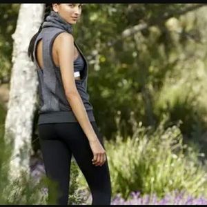 Also Heather Gray workout top